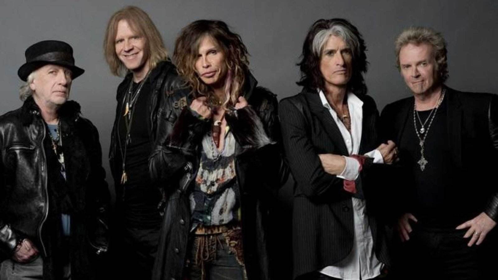 “Crazy de Aerosmith: Una canción icónica de rock en la historia de la banda”